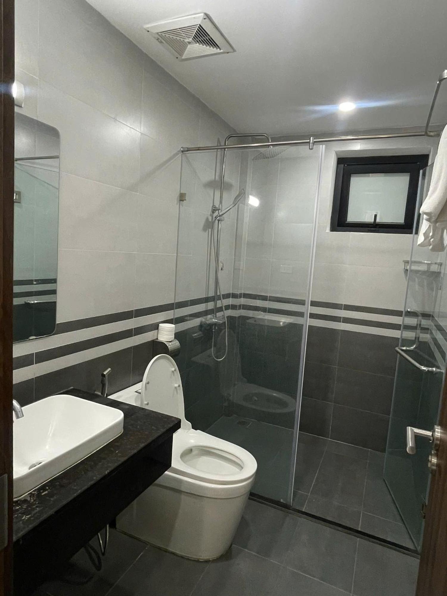 Era Apartment Xuan Thuy ฮานอย ภายนอก รูปภาพ